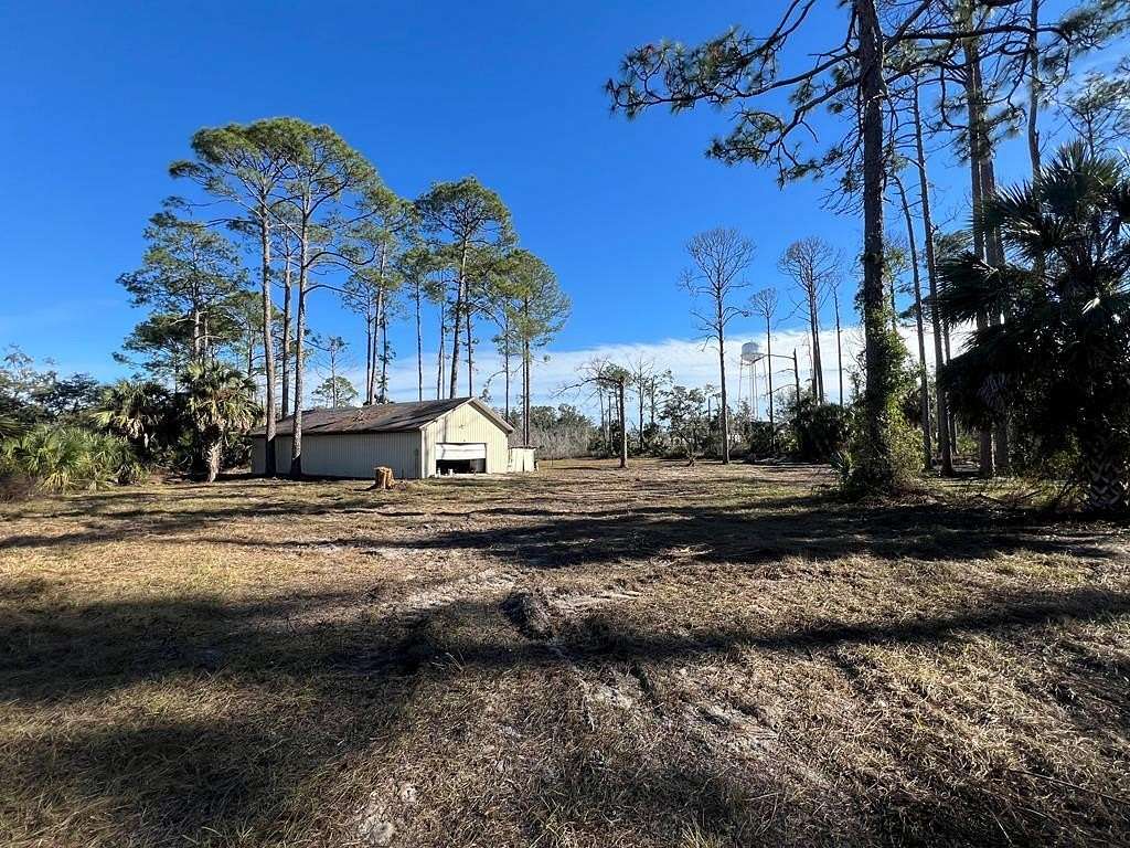 2.12 Acres of Residential Land for Sale in Steinhatchee, Florida