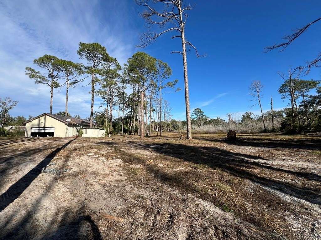 2.12 Acres of Residential Land for Sale in Steinhatchee, Florida