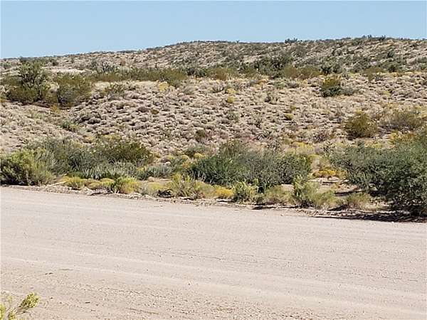 39.3 Acres of Land for Sale in Kingman, Arizona