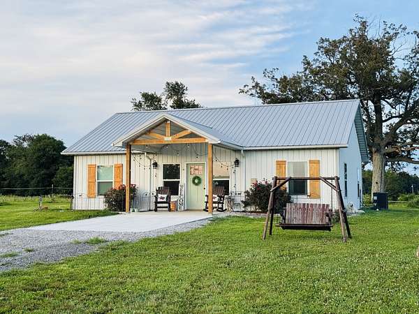 11.7 Acres of Land with Home for Sale in Morrison, Tennessee