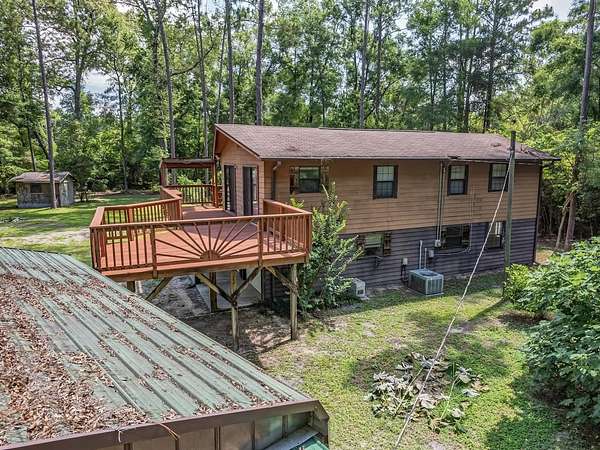 2 Acres of Residential Land with Home for Sale in Crawfordville, Florida