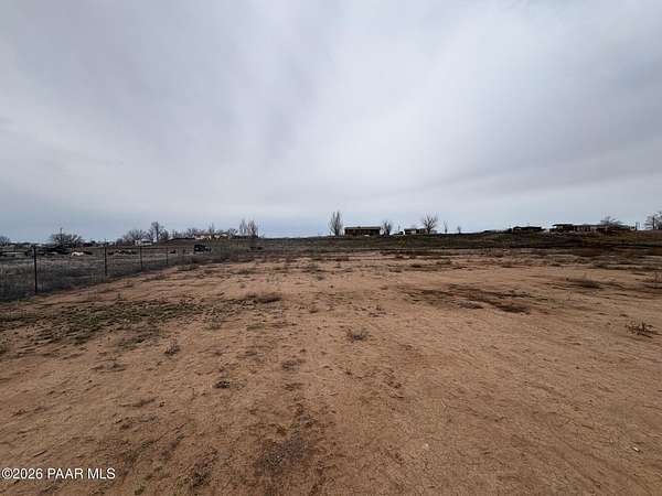 2 Acres of Residential Land for Sale in Paulden, Arizona