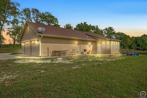 10.1 Acres of Land with Home for Sale in Topeka, Kansas