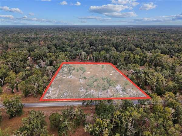 4 Acres of Residential Land for Sale in Old Town, Florida