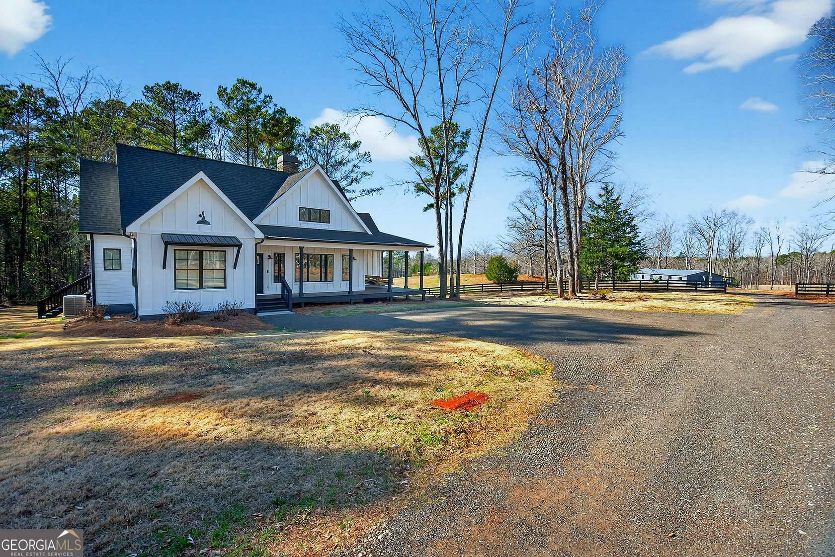 33 Acres of Land with Home for Sale in LaGrange, Georgia