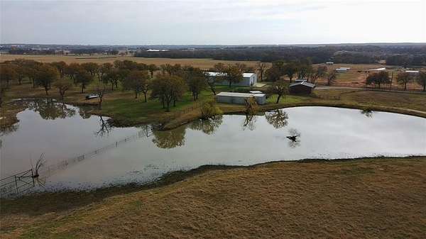 73 Acres of Recreational Land & Farm for Sale in Millsap, Texas