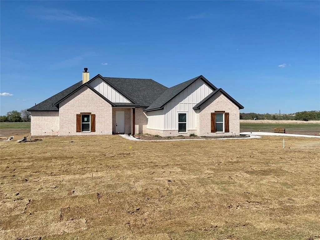 1.82 Acres of Land with Home for Sale in Weatherford, Texas