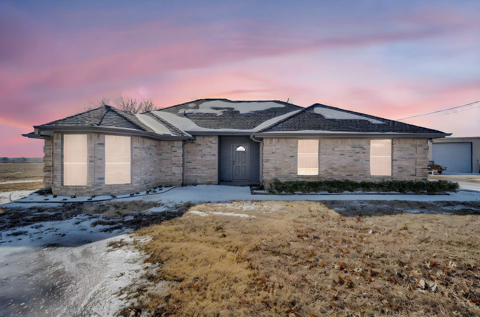 4.85 Acres of Land with Home for Sale in Waxahachie, Texas