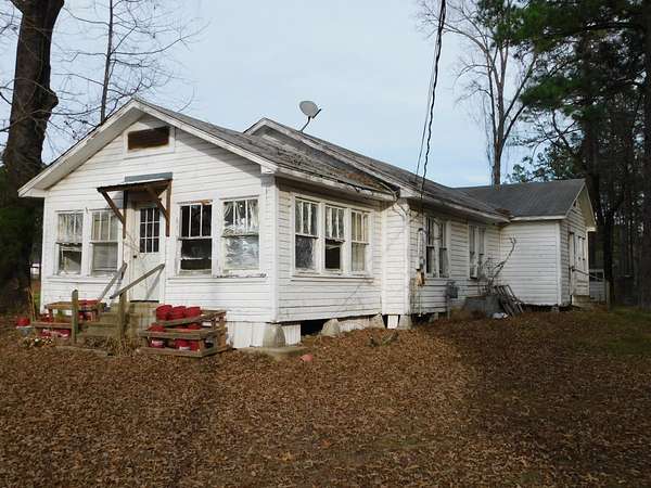 15.3 Acres of Land with Home for Sale in Sarepta, Louisiana