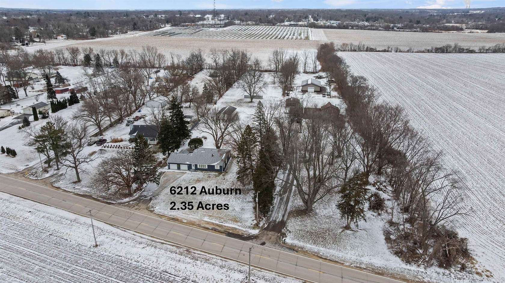 2.35 Acres of Residential Land with Home for Sale in Rockford, Illinois