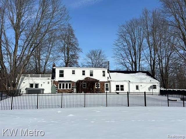 4.13 Acres of Residential Land with Home for Sale in Columbus, Michigan