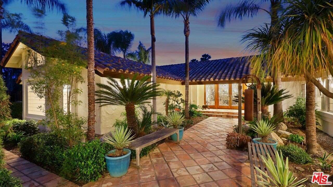 1.5 Acres of Residential Land with Home for Sale in Fallbrook, California