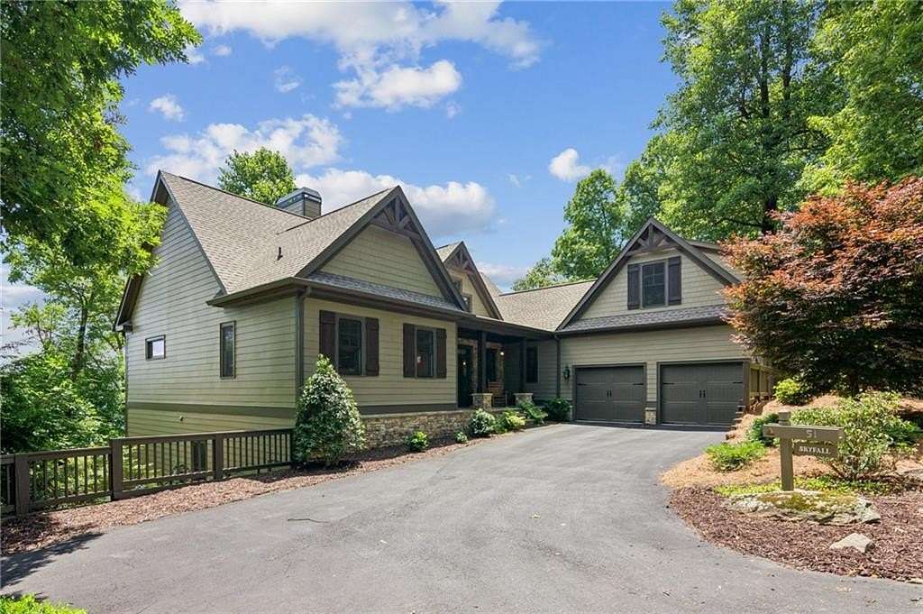 1.58 Acres of Land with Home for Sale in Big Canoe, Georgia