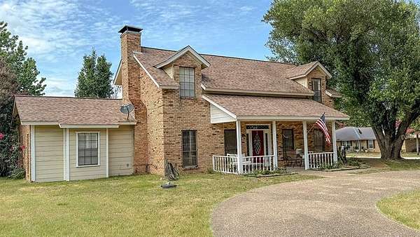 12 Acres of Land with Home for Sale in Athens, Texas