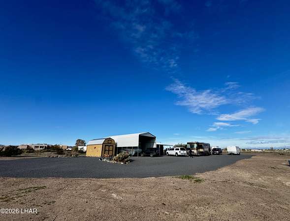 2.43 Acres of Residential Land with Home for Sale in Bouse, Arizona