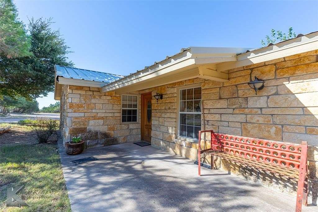 3.29 Acres of Improved Mixed-Use Land for Sale in Tuscola, Texas