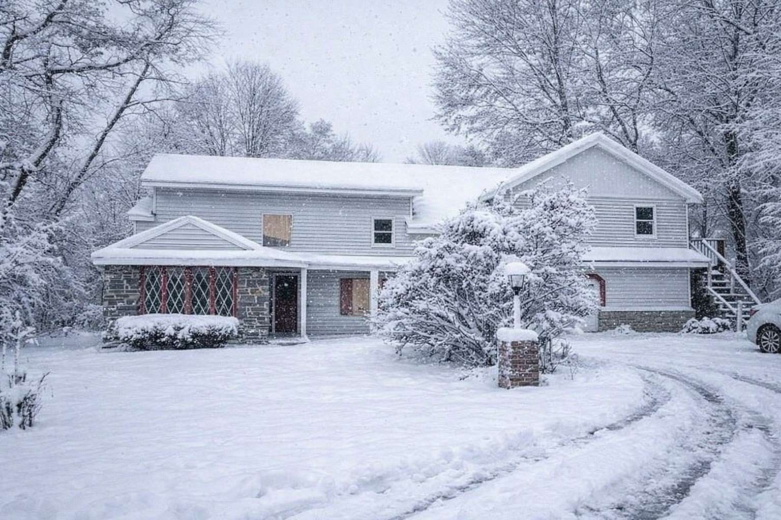 3.24 Acres of Residential Land with Home for Sale in Troy, New York