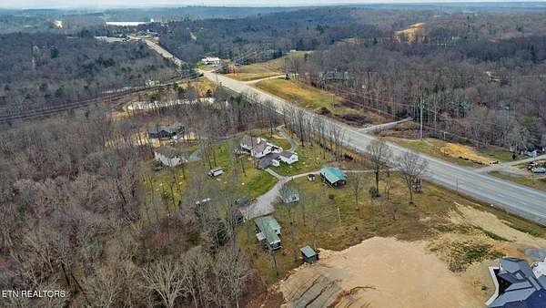 2.9 Acres of Residential Land with Home for Sale in Crossville, Tennessee