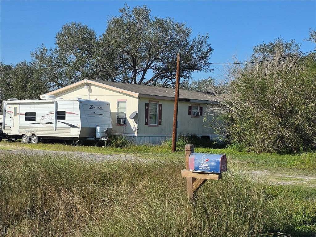 5 Acres of Residential Land for Sale in Sinton, Texas