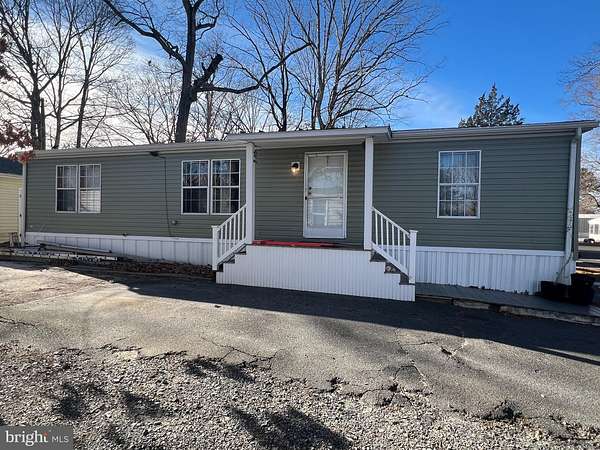 9 Acres of Residential Land with Home for Sale in Salisbury, Maryland