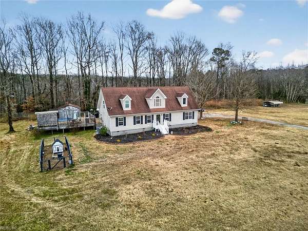 33.4 Acres of Land with Home for Sale in Suffolk, Virginia