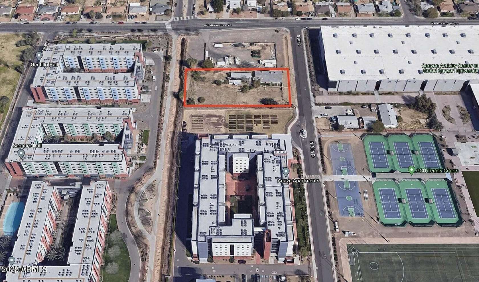 0.92 Acres of Residential Land for Sale in Phoenix, Arizona