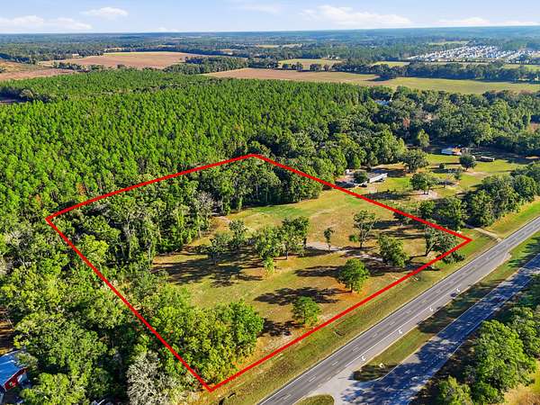 8 Acres of Land for Sale in High Springs, Florida