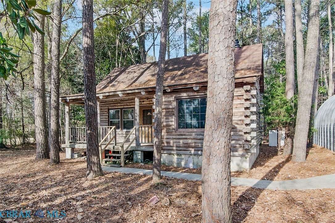 1.75 Acres of Residential Land with Home for Sale in Hampton, Virginia