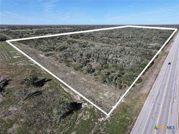 33 Acres of Land for Sale in Refugio, Texas