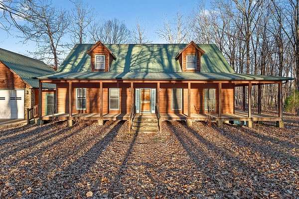 19.5 Acres of Land with Home for Sale in Sparta, Tennessee