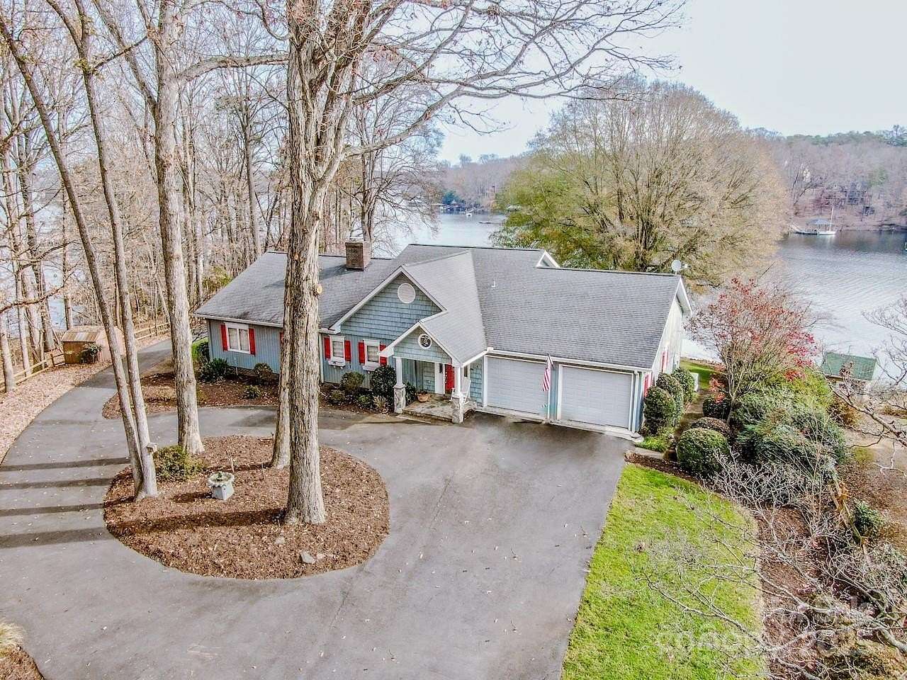 0.84 Acres of Residential Land for Sale in Mooresville, North Carolina