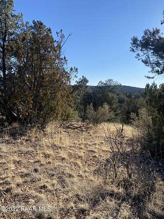 1.25 Acres of Land for Sale in Seligman, Arizona