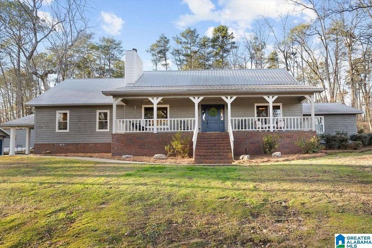 4.9 Acres of Land with Home for Sale in Springville, Alabama