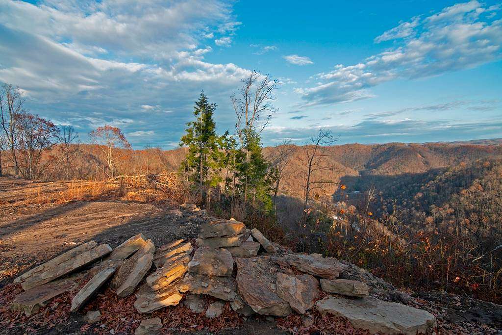 139 Acres of Recreational Land for Sale in Mullens, West Virginia