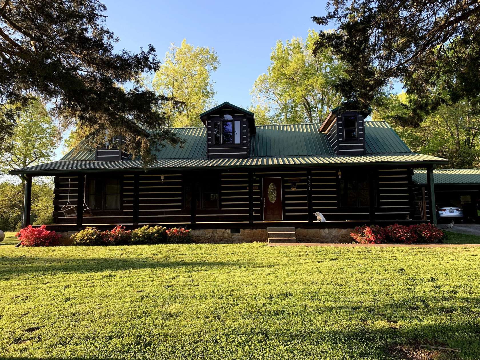 5 Acres of Residential Land with Home for Sale in Murfreesboro, Tennessee