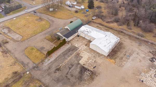 4 Acres of Improved Commercial Land for Lease in South Lyon, Michigan