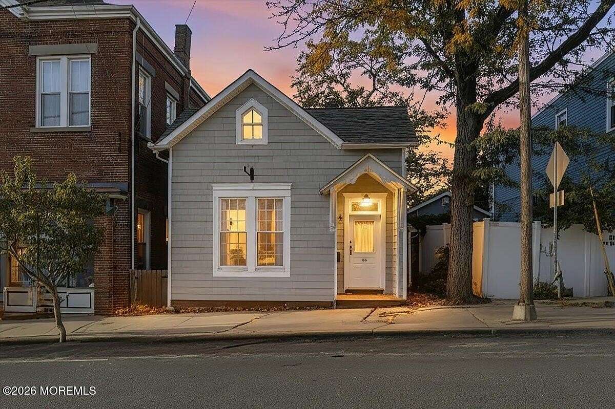 0.02 Acres of Commercial Land for Sale in Keyport, New Jersey