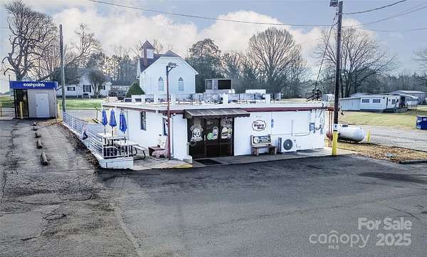 1.75 Acres of Mixed-Use Land for Sale in Stony Point, North Carolina