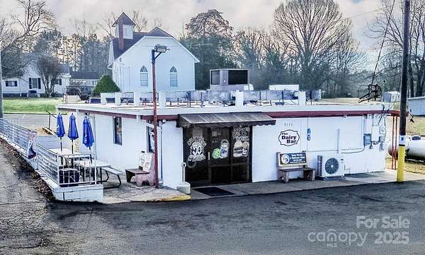 1.75 Acres of Mixed-Use Land for Sale in Stony Point, North Carolina