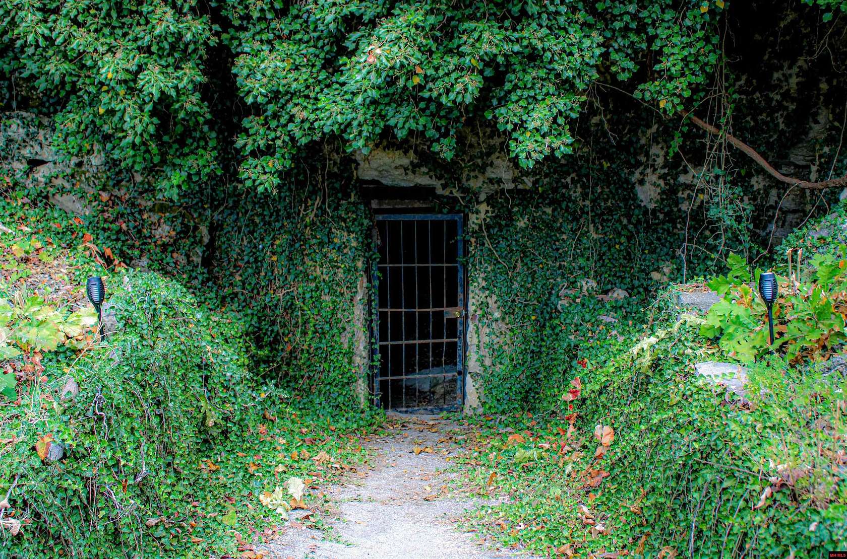 9.72 Acres of Commercial Land for Sale in Valley Springs, Arkansas