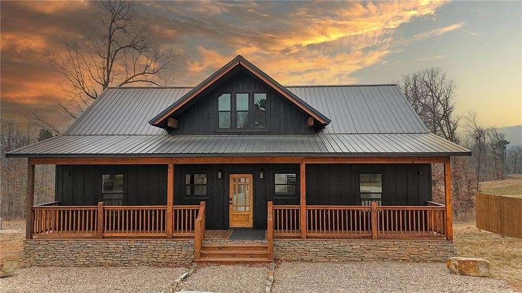 2.57 Acres of Residential Land with Home for Sale in Jasper, Arkansas