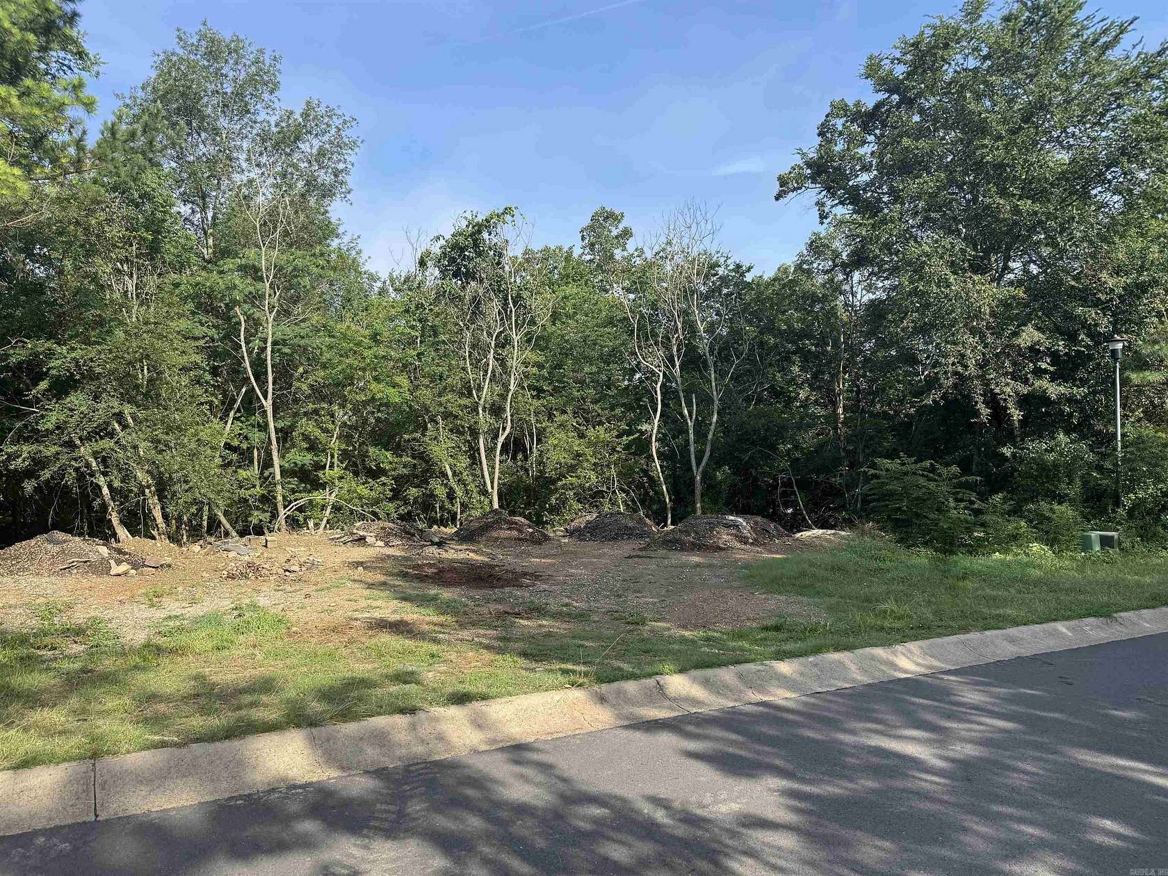 0.32 Acres of Residential Land for Sale in Hot Springs, Arkansas