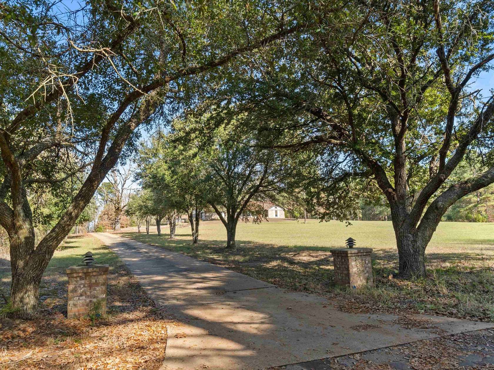 3.14 Acres of Residential Land with Home for Sale in Linden, Texas