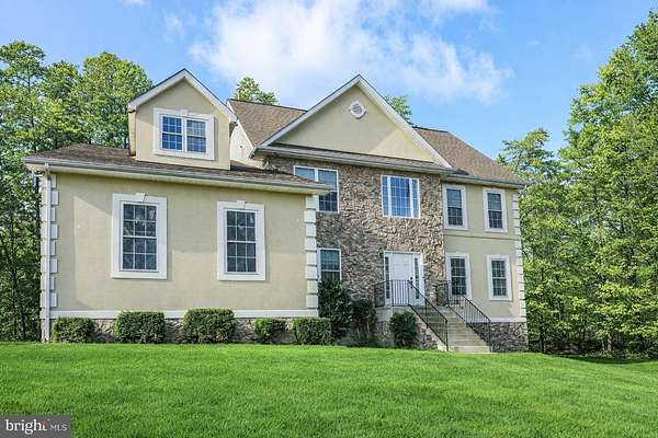 4 Acres of Land with Home for Sale in Fredericksburg, Virginia