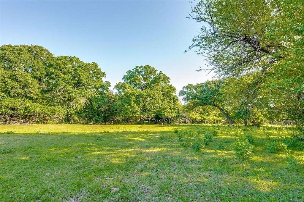 61.9 Acres of Agricultural Land for Sale in Pilot Point, Texas
