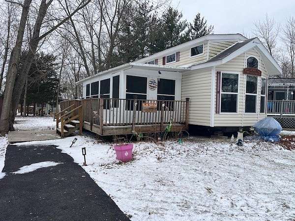 0.11 Acres of Residential Land for Sale in Seneca, Illinois