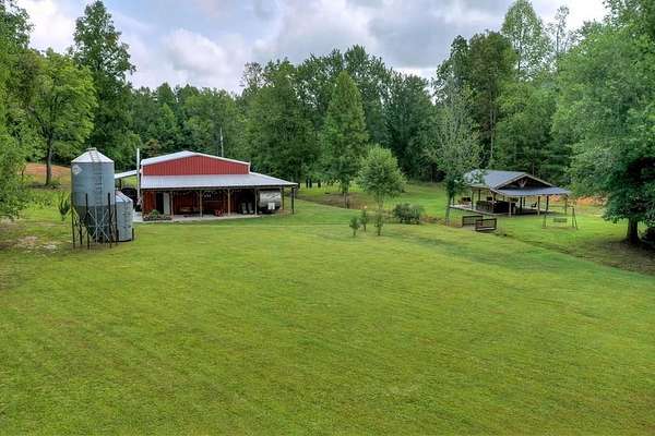 20 Acres of Land with Home for Sale in Mineral Bluff, Georgia