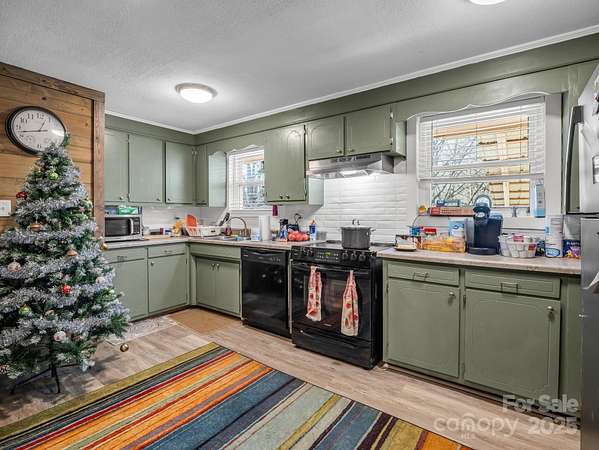 1.66 Acres of Residential Land with Home for Sale in Lincolnton, North Carolina