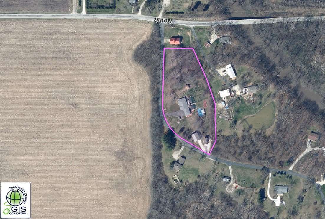 2.68 Acres of Residential Land with Home for Sale in Mahomet, Illinois