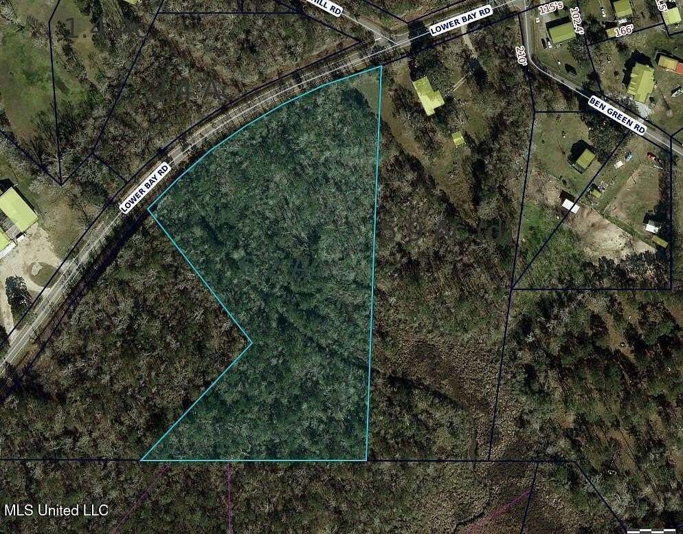 6 Acres of Residential Land for Sale in Bay St. Louis, Mississippi